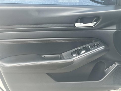 Used 2020 Nissan Altima 2.5 S image 12