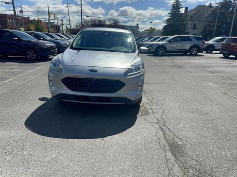 Certified 2022 Ford Escape Titanium image 27