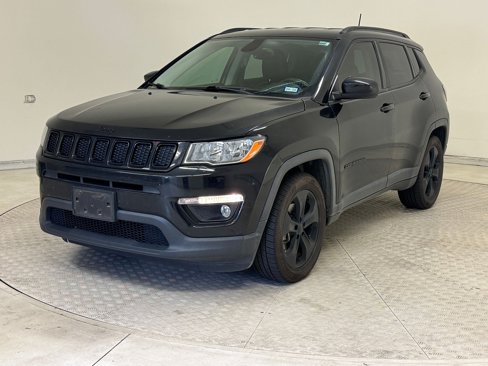 Used 2018 Jeep Compass Altitude w/ Popular Equipment Group image 8