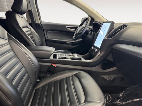 Used 2022 Ford Edge SEL image 21