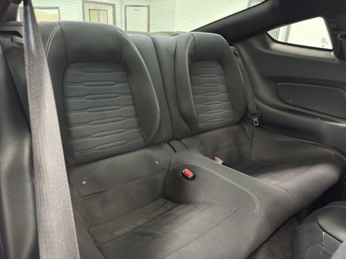 Used 2016 Ford Mustang GT w/ GT Performance Package image 28