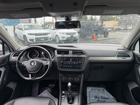 Used 2019 Volkswagen Tiguan SE w/ Panoramic Sunroof Package image 15