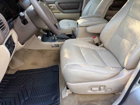 Used 1998 Toyota Land Cruiser image 17