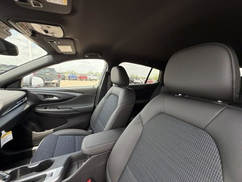 New 2025 Buick Envista Preferred image 15