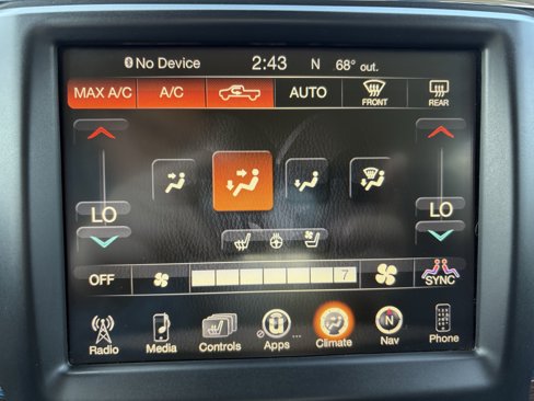 Used 2016 RAM 1500 Laramie w/ Convenience Group image 28
