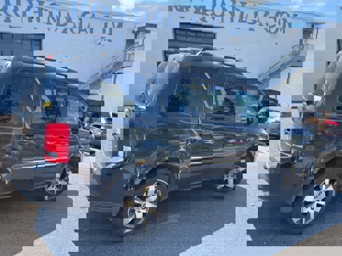 Used 2012 Honda Pilot Touring image 11
