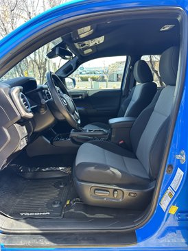 Used 2020 Toyota Tacoma TRD Off-Road image 16
