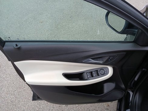 Certified 2022 Buick Encore GX Select w/ Sport Touring Package image 23