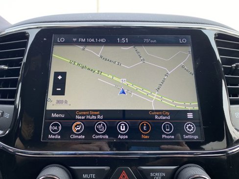 Used 2021 Jeep Grand Cherokee Laredo X image 9