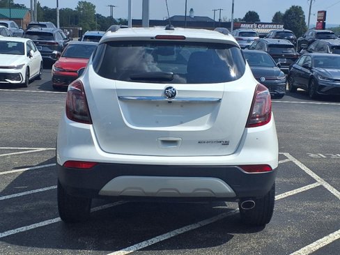 Used 2022 Buick Encore Preferred w/ Safety Package image 5