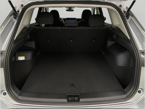New 2025 Volkswagen Tiguan S image 5