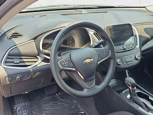 Used 2024 Chevrolet Malibu RS image 15