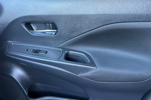 Used 2021 Nissan Versa SV image 20