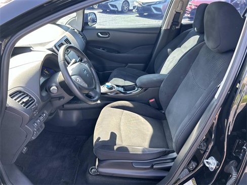 Used 2014 Nissan Leaf SV w/ LED & Quick Charge Package image 20