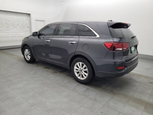 Used 2019 Kia Sorento LX image 3