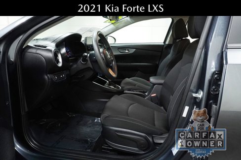Used 2021 Kia Forte LXS image 2