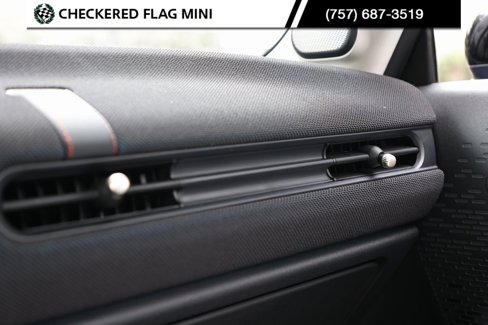 Used 2025 MINI Cooper S image 34
