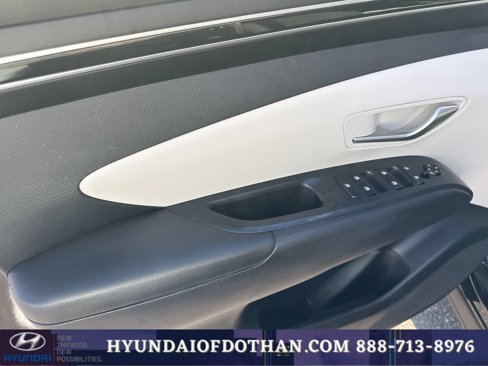 Certified 2022 Hyundai Tucson SE image 7