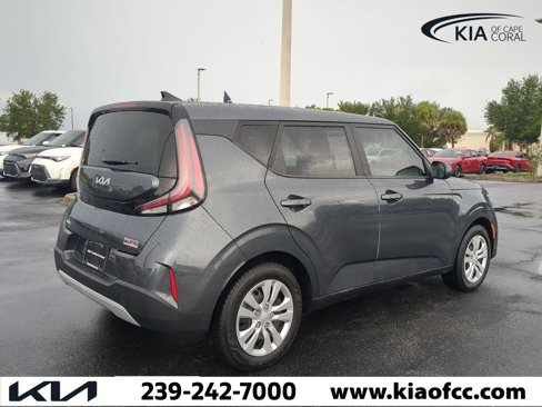 Certified 2023 Kia Soul LX image 5