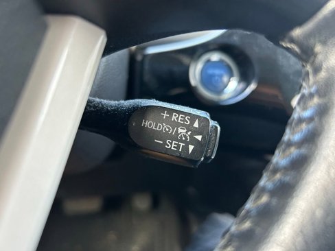 Used 2016 Toyota Prius Four Touring image 21