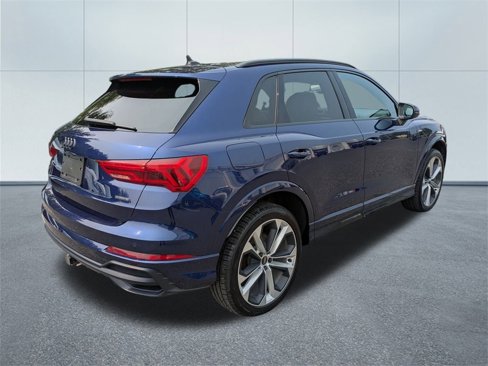 Used 2021 Audi Q3 2.0T Premium Plus w/ Premium Plus Package image 3