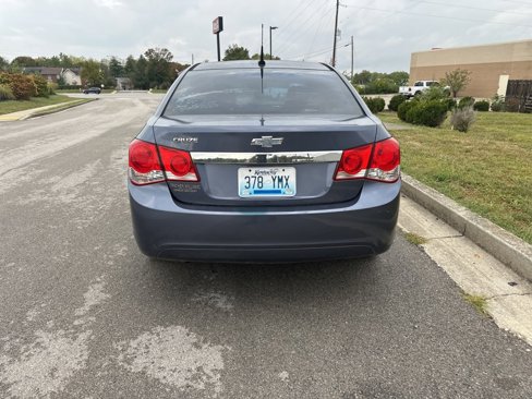 Used 2014 Chevrolet Cruze LS image 6