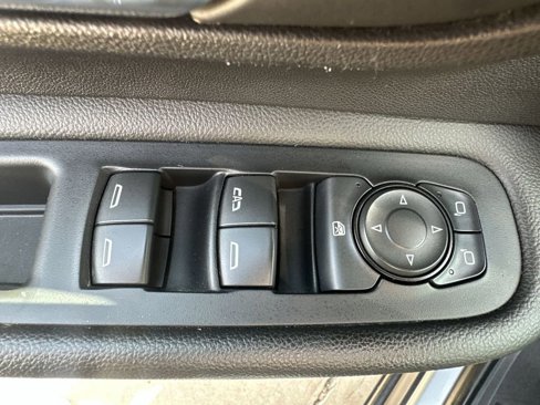 Certified 2023 GMC Terrain AT4 image 22