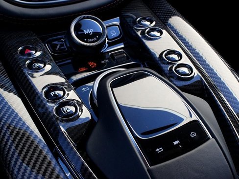 Used 2024 Aston Martin DBX 707 image 30