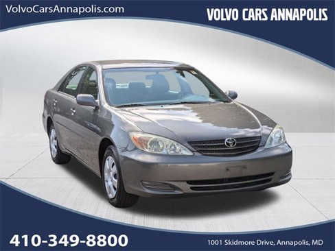 Used 2004 Toyota Camry LE image 1