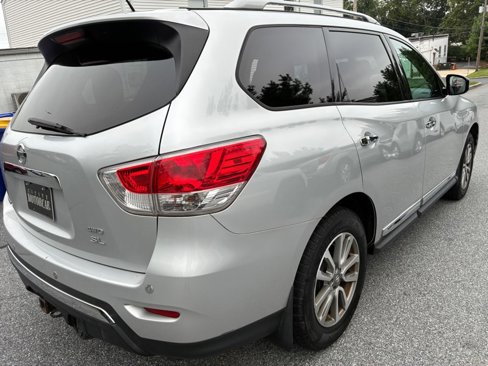 Used 2013 Nissan Pathfinder SL image 4