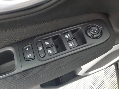 Used 2021 Jeep Renegade Sport w/ Sport Appearance Group image 28
