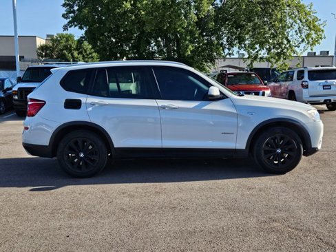 Used 2016 BMW X3 xDrive28i image 4