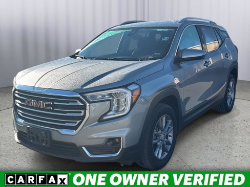 Used 2024 GMC Terrain SLT image 1