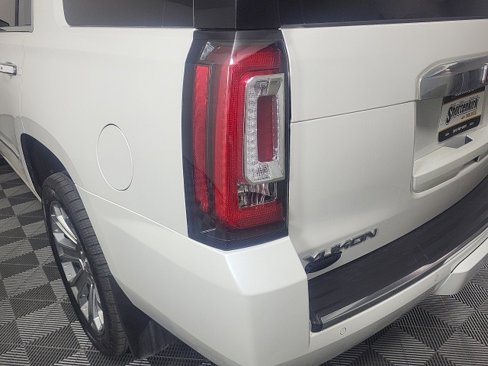 Used 2016 GMC Yukon Denali w/ Open Road Package image 10