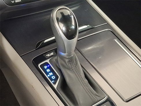 Used 2017 Genesis G80 3.8 w/ Option Group 02 image 17