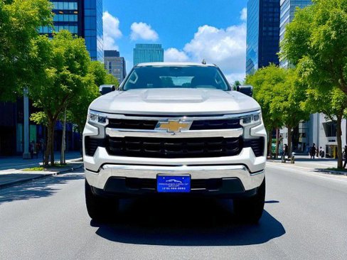 Used 2022 Chevrolet Silverado 1500 LT image 8