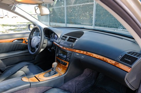 Used 2003 Mercedes-Benz E 320 Sedan image 15
