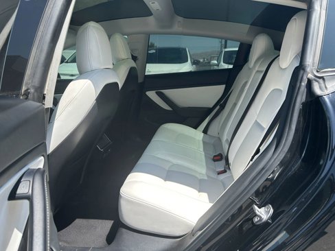 Used 2021 Tesla Model 3 Long Range image 21