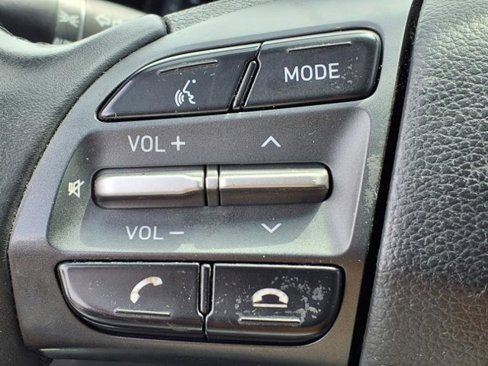 Used 2019 Hyundai Kona SEL image 27