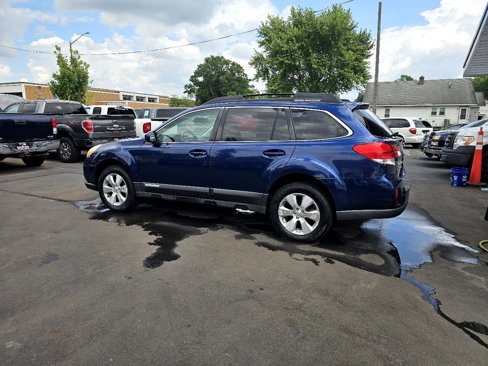 Used 2010 Subaru Outback 3.6R Limited image 27