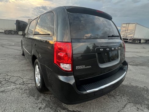 Used 2011 Dodge Grand Caravan Mainstreet w/ PWR Convenience Group image 3