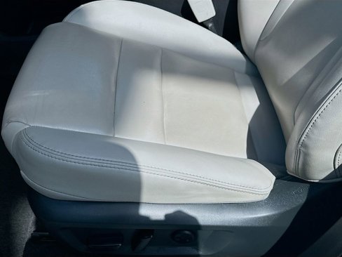 Used 2023 Nissan Rogue SL w/ SL Premium Package image 23