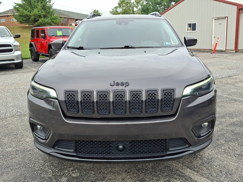 Used 2021 Jeep Cherokee Latitude Plus image 3