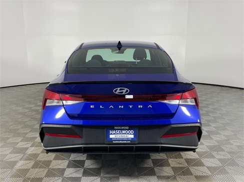 New 2025 Hyundai Elantra Sport w/ Cargo Package image 19