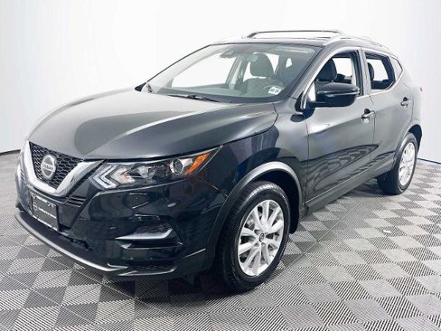 Certified 2020 Nissan Rogue Sport SV image 1