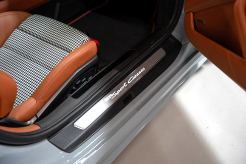 Used 2023 Porsche 911 Sport Classic image 66