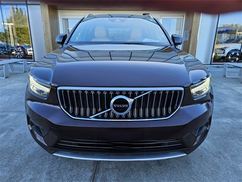 Used 2019 Volvo XC40 T5 Inscription image 2