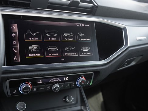 Used 2020 Audi Q3 2.0T Premium Plus w/ Premium Plus Package image 23