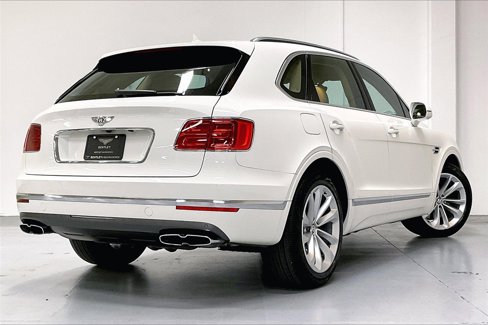 Used 2019 Bentley Bentayga image 4