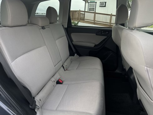 Used 2016 Subaru Forester 2.5i Premium w/ All-Weather Package image 12